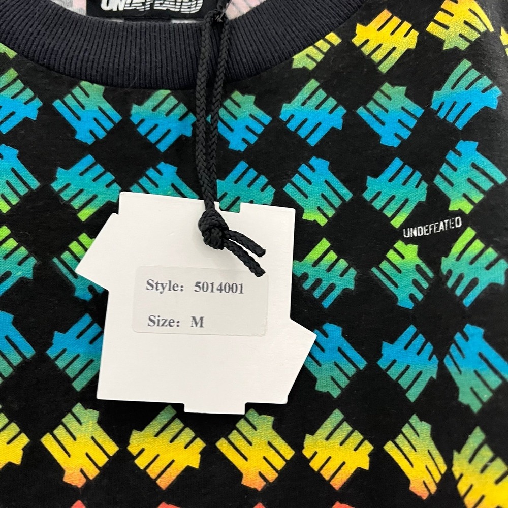 Undefeated Ruthless 07 All Over Print Shirt Mens Medium AOP Rainbow - Picture 5 of 7